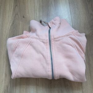 Lululemon Scuba Funnel Neck in Peach Satin XS/S